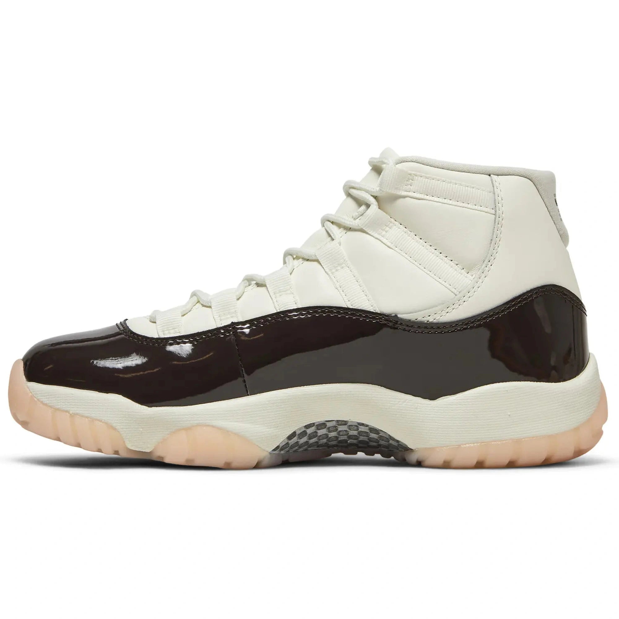 Jordan 11 Retro W Neapolitan