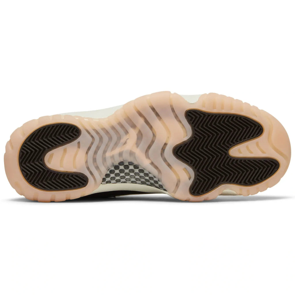 Jordan 11 Retro W Neapolitan