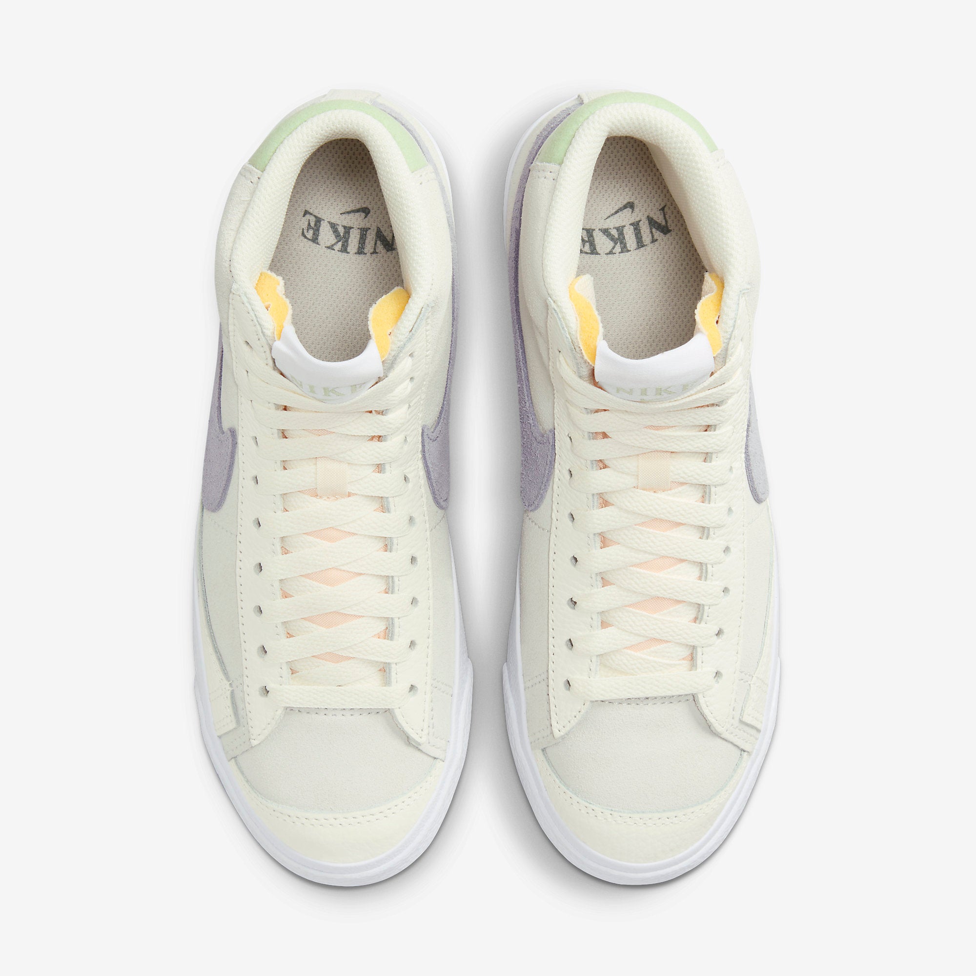 Nike Blazer Mid W Pale Ivory Honey