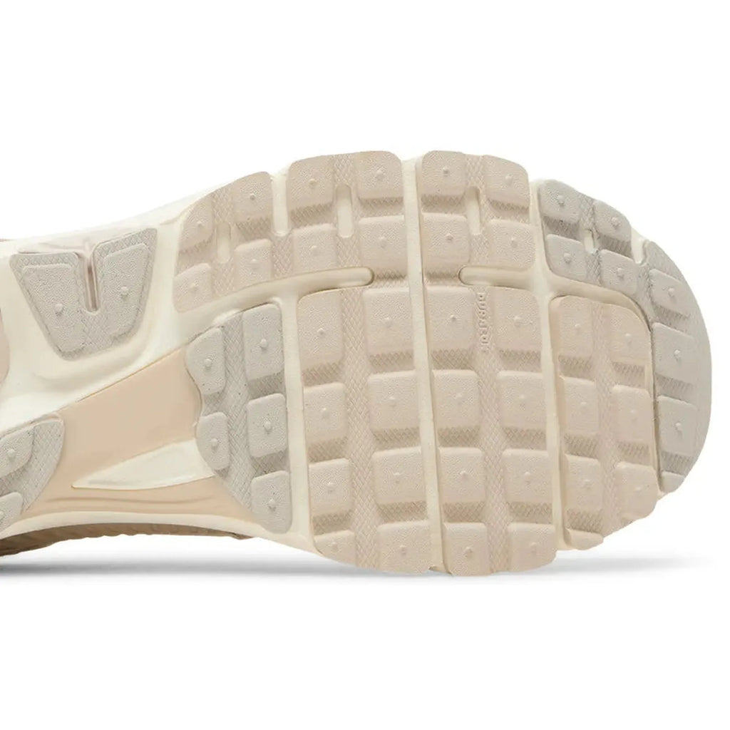 Nike Zoom Vomero 5 Light Orewood Brown