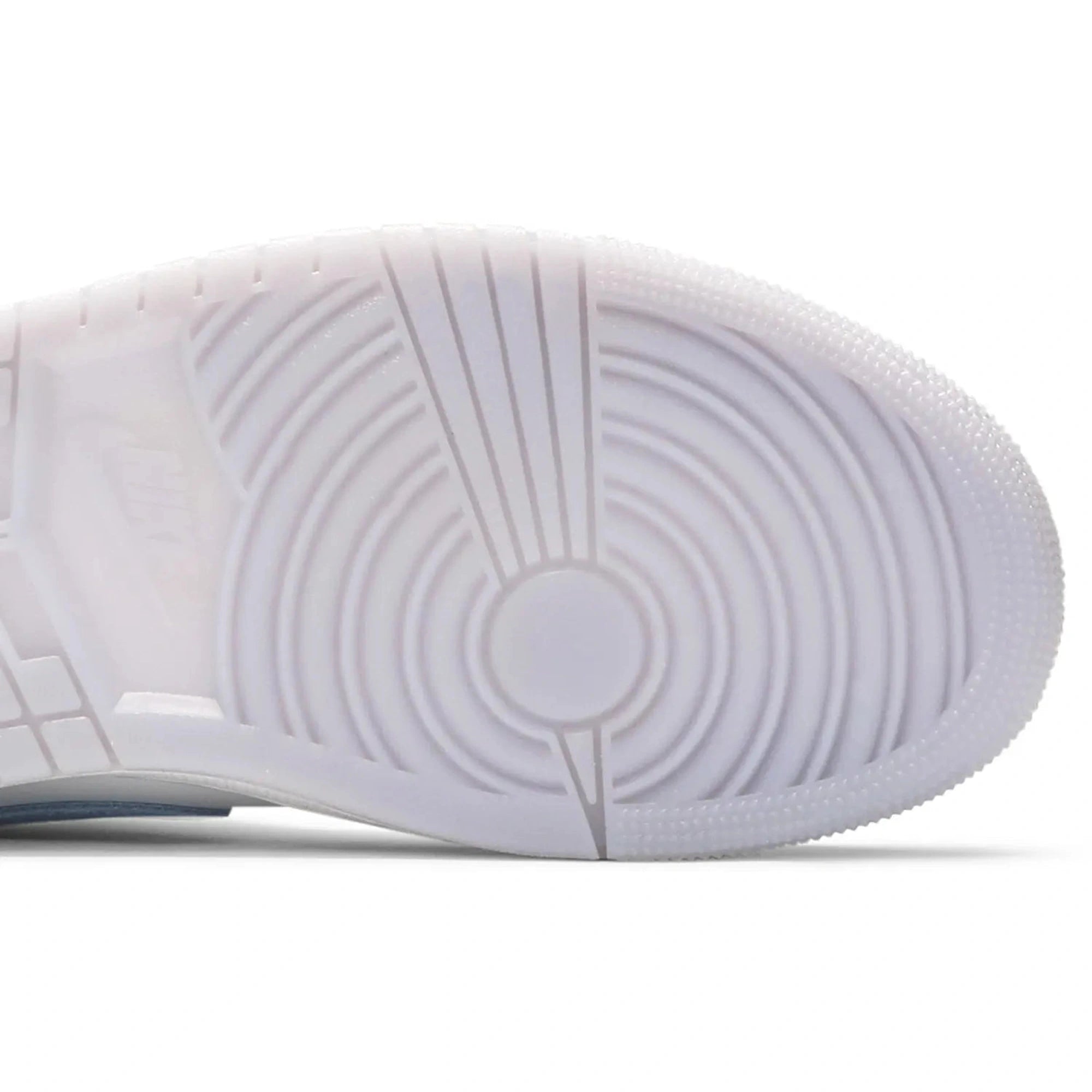 Jordan 1 Mid W Wolf Grey Aluminum