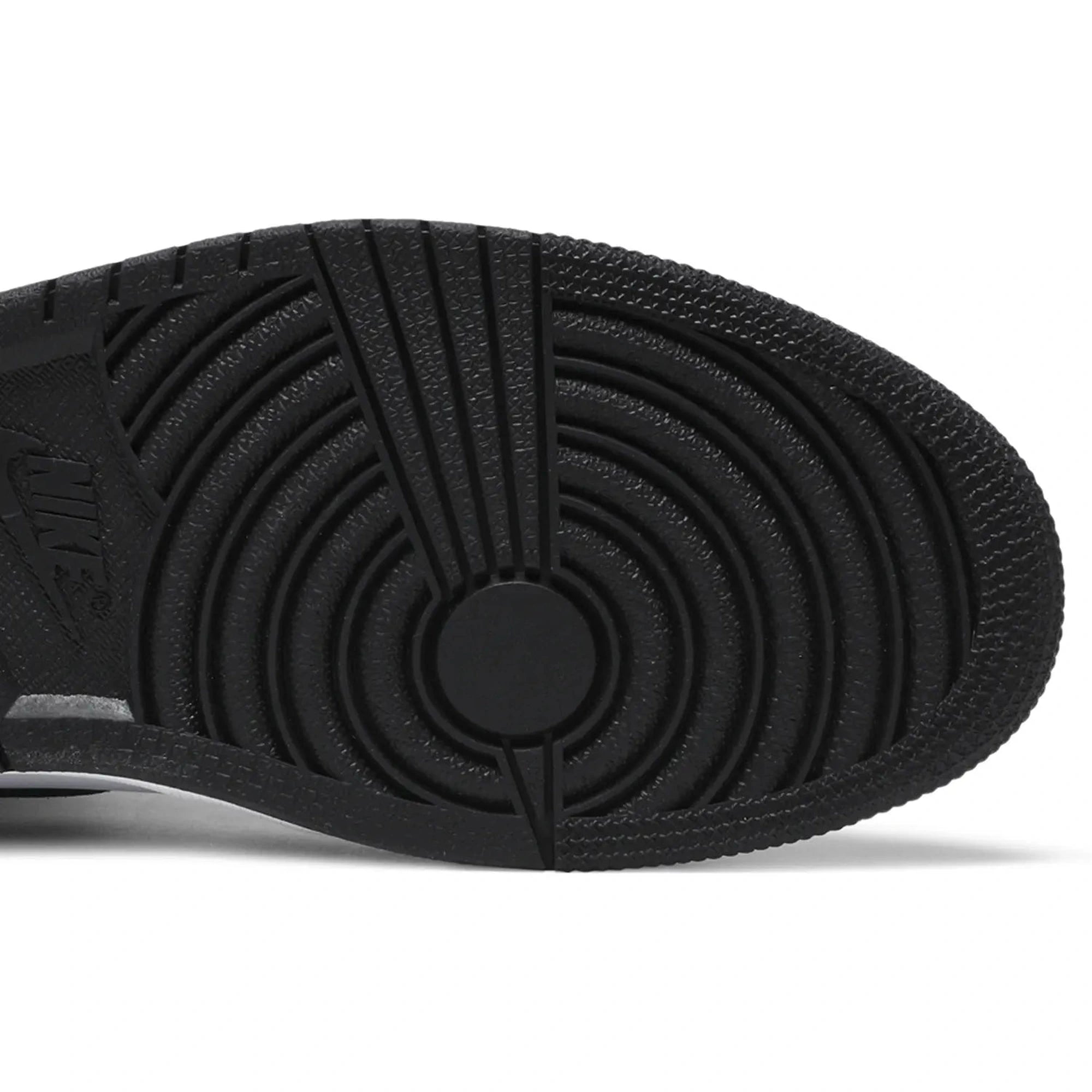 Jordan 1 Retro High OG Light Smoke Grey