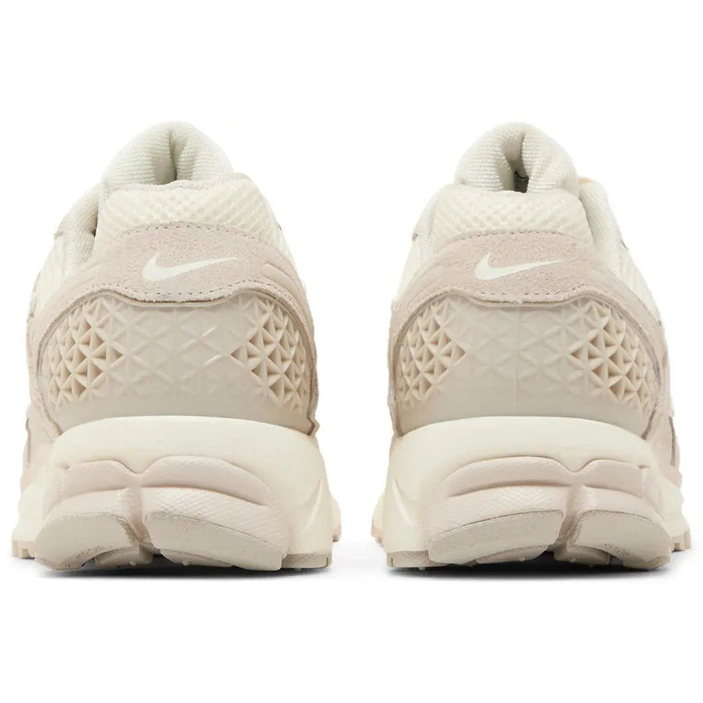 Nike Zoom Vomero 5 Light Orewood Brown