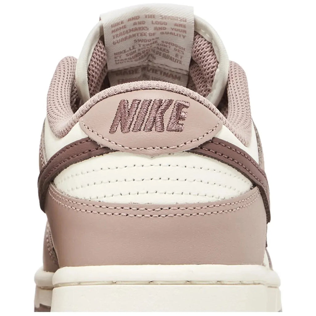 Nike Dunk Low W Sail Plum Eclipse