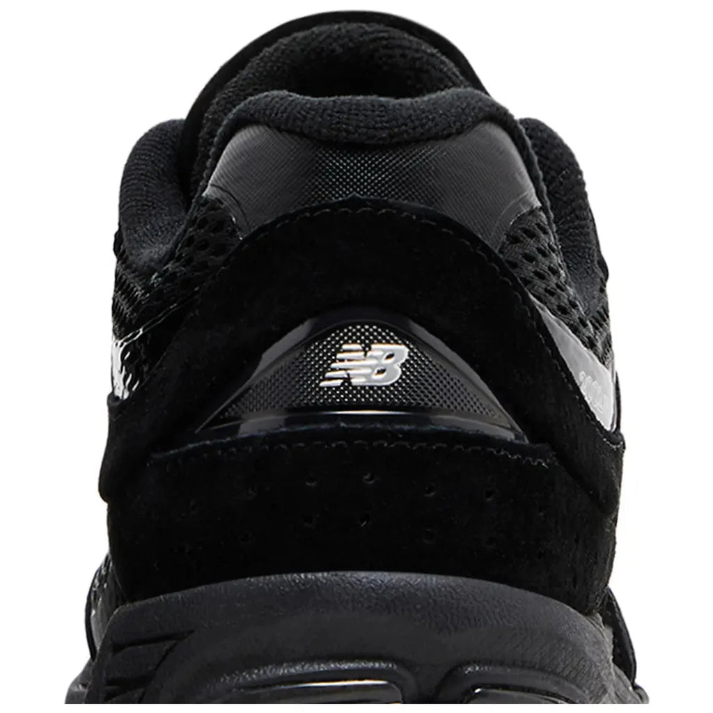 New Balance 2002R Mesh Black Metallic